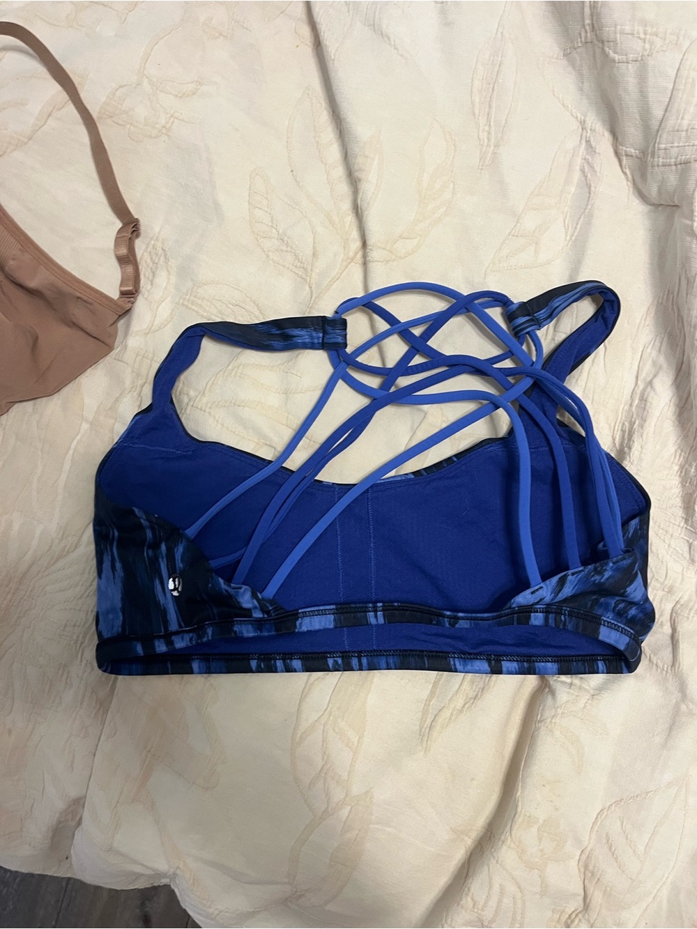 lululemon royal blue strappy sports bra with patterned band